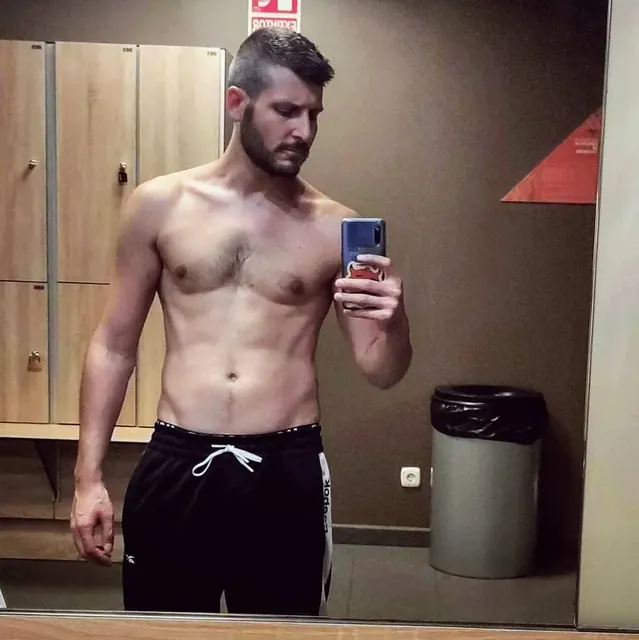 Atzur OnlyFans creator with exclusive content