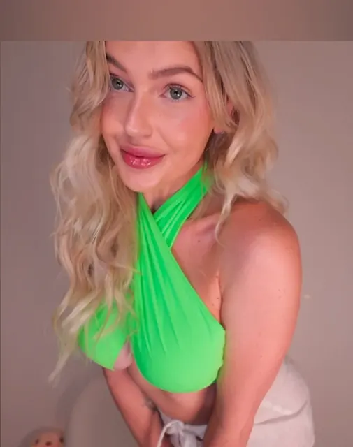 aurora angel OnlyFans creator with exclusive content