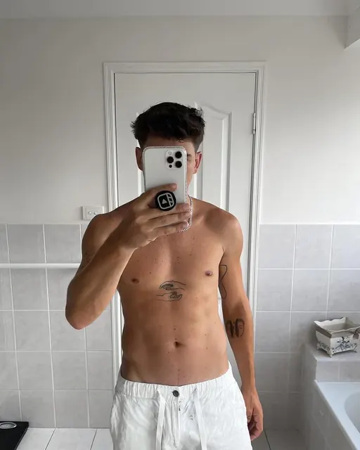 aussieboy_j OnlyFans playful creator