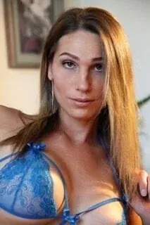 Kayla OnlyFans lingerie modeling