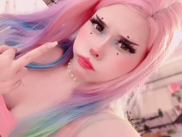 Babi OnlyFans Creator with pink hair