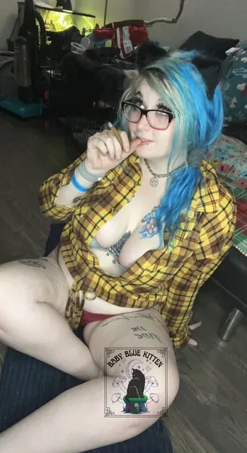BlueKitten OnlyFans thicc stoner babe