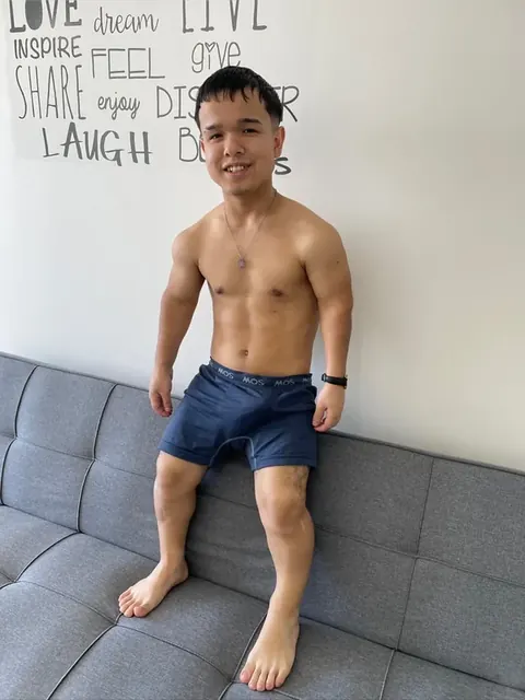 Babys_Cheeks🇧🇷🇺🇸 OnlyFans athletic model