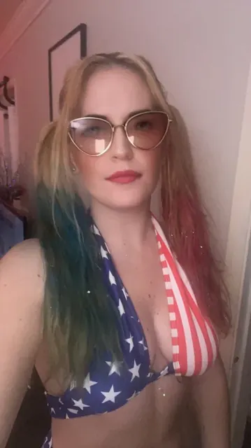 Backwoods Baddie OnlyFans custom content creator