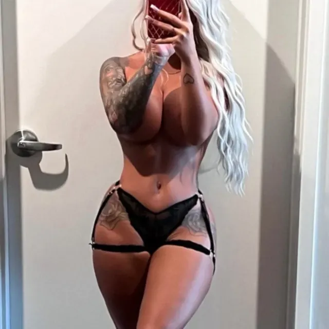 badasscassfit FREE OnlyFans fitness influencer