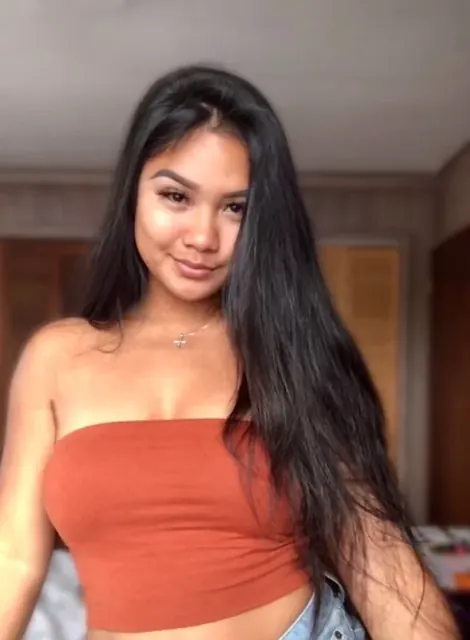 Badbunnyrayy OnlyFans creator with engaging content