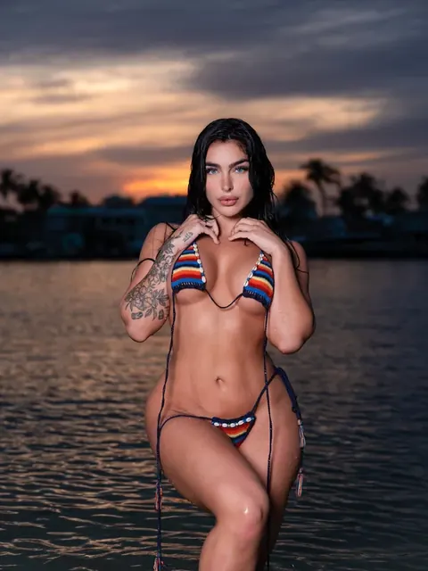 @baddiesgoingwild OnlyFans adventurous creator