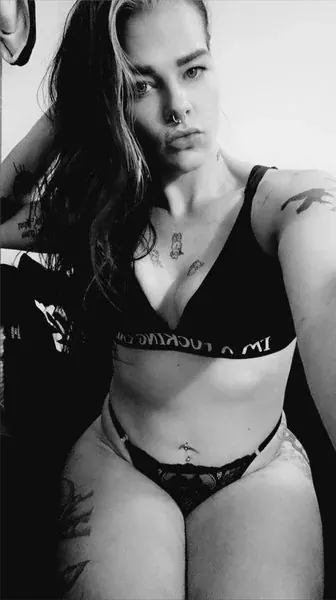 baddiewafatty69 OnlyFans Tatted and Pierced