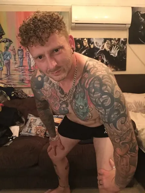 Badtattboy OnlyFans tattooed creator
