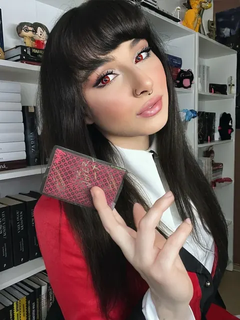 BaileySwitch OnlyFans creator with exclusive content