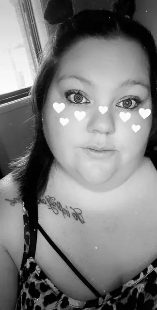Your favourite BBW OnlyFans tattooed brunette