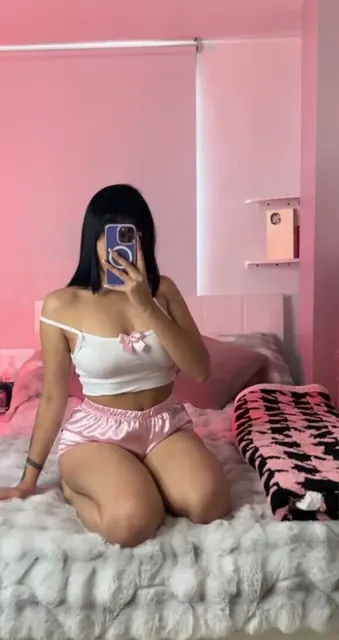BabyMolly Teen Sweet & Playful on OnlyFans cute creator