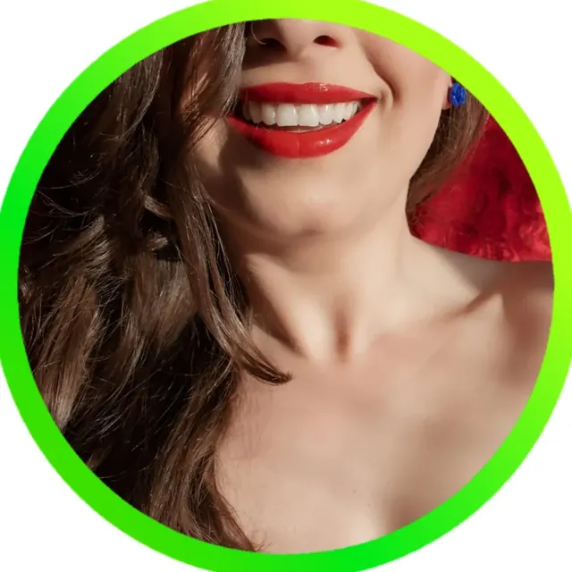 Beatriz sexting live show pawg giant OnlyFans creator
