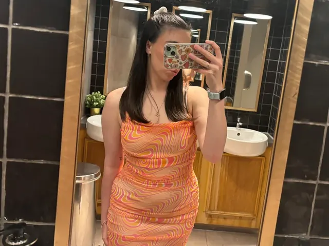 Bella Love x OnlyFans creator with playful personality