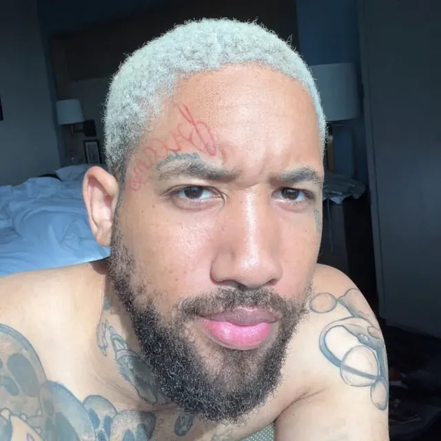 Bellamy Studios OnlyFans tattooed blonde creator