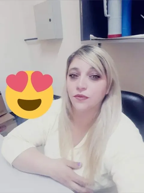 Natalie Burgos OnlyFans Latina creator