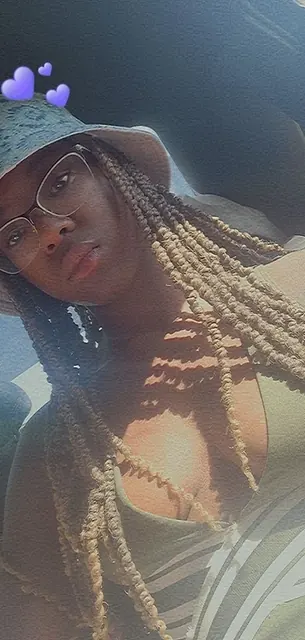 Bell OnlyFans creator with exclusive content