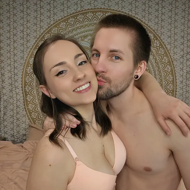 Bella Alex OnlyFans real couple content
