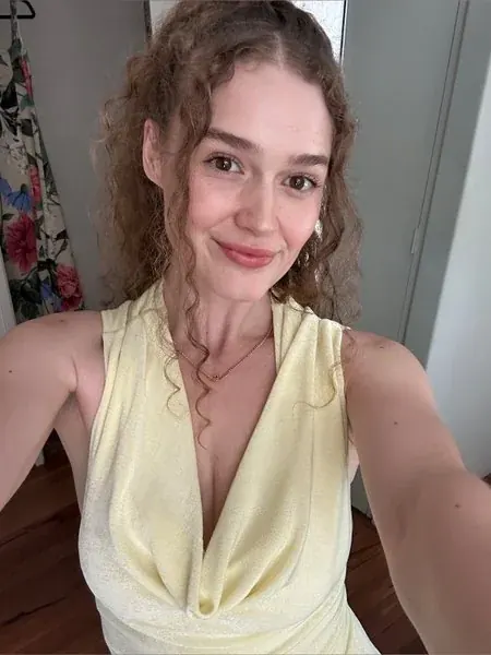 bellebabyboo OnlyFans creator with a natural body