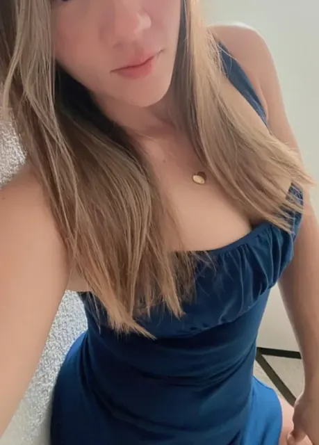 bfanii OnlyFans brunette slim creator