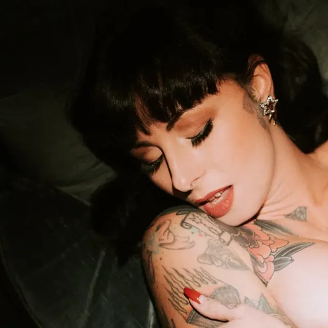 Biancanevius OnlyFans vintage kinky