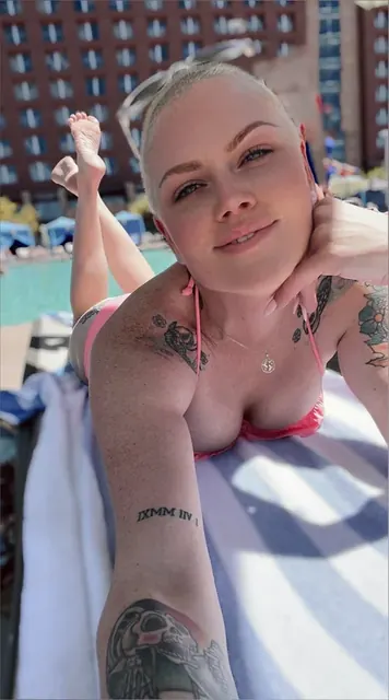 #͜͡1͜͡V͜͡I͜͡D͜͡ C͜͡A͜͡L͜͡L͜͡ OnlyFans creator with engaging content