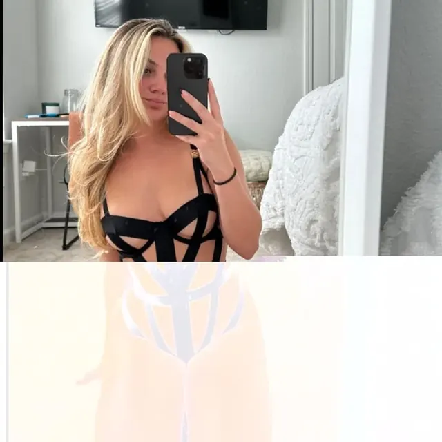 Bigbootybrookelyn OnlyFans blonde creator