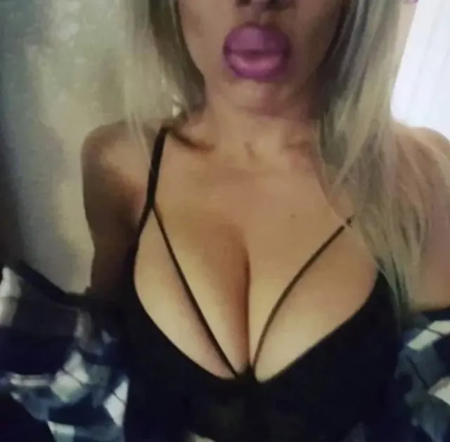 Bimbobuffy on OnlyFans showcasing her unique content.