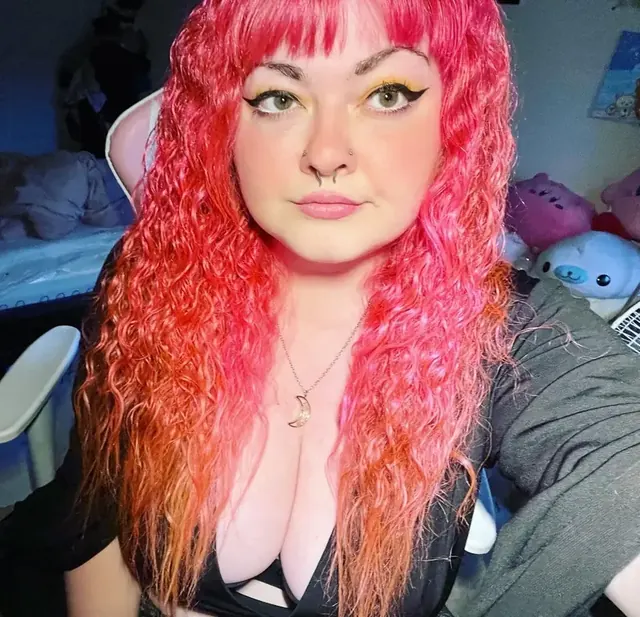 pink goddess OnlyFans petite bbw creator