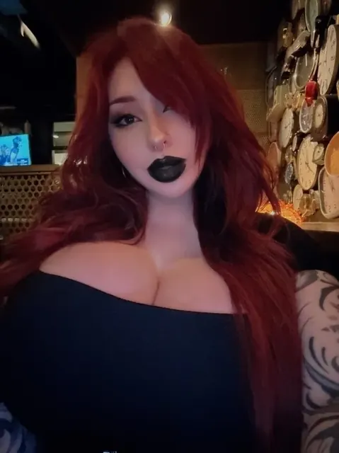 Juliette Michele OnlyFans profile picture - Popular creator