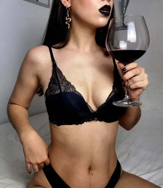 Blacklipsprivate OnlyFans profile with exclusive content