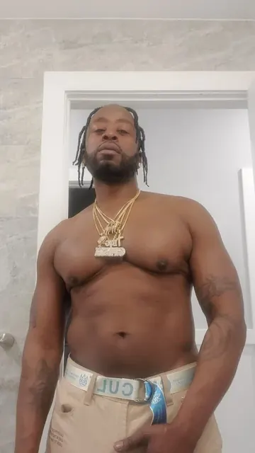 BBC GAWDD TOP 1% OnlyFans creator with exclusive content