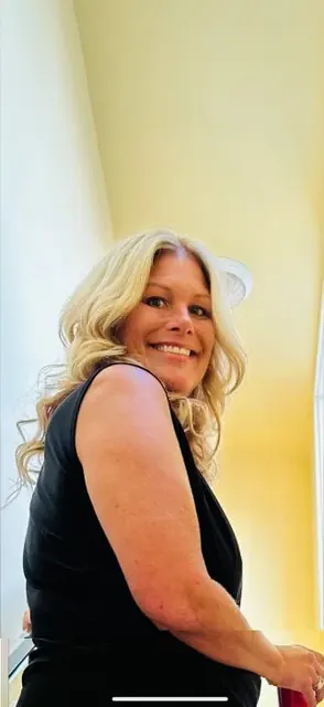 Blondeonthebay OnlyFans Canadian Queen of Spades