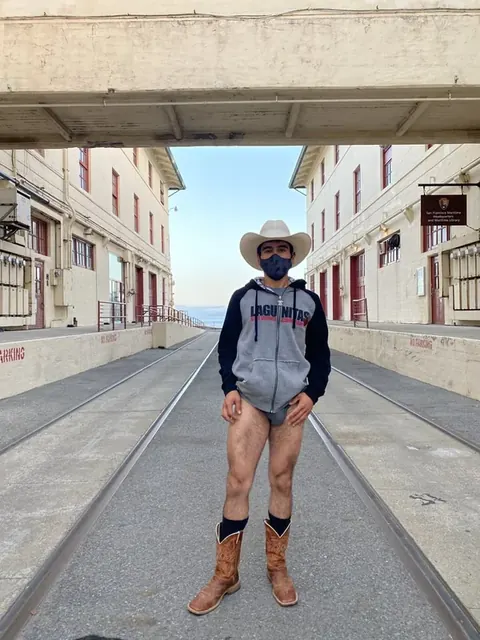 James The blue collar nut OnlyFans creator slim brunette
