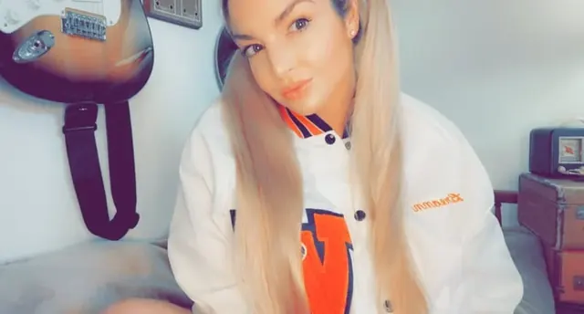 Breannmcgregor OnlyFans artist and podcaster