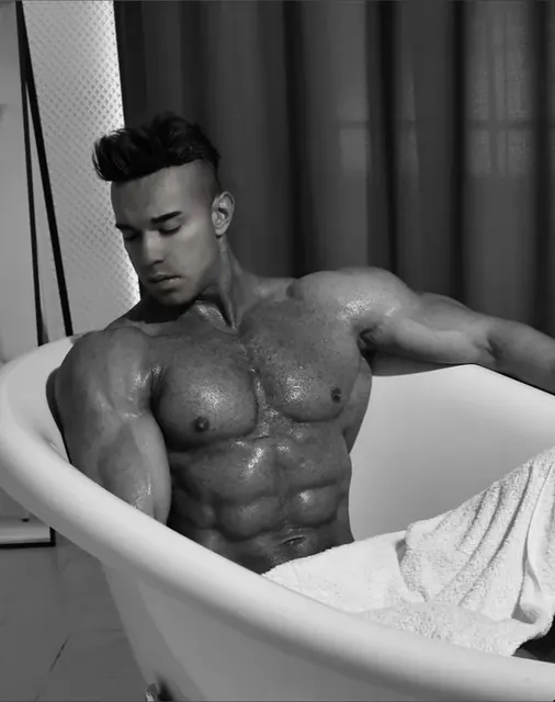 Bogdan bretman_narcissus OnlyFans fitness model