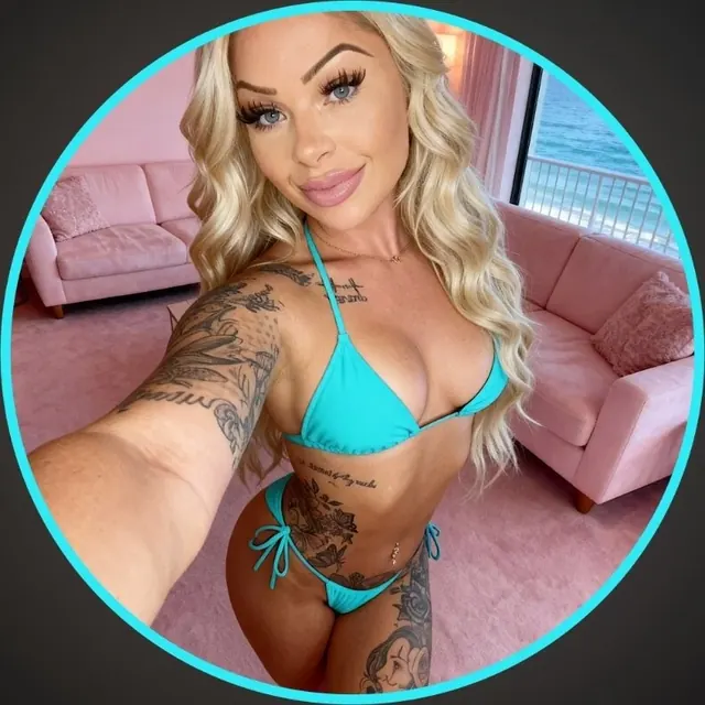 brookeshowsvip OnlyFans VIP content creator
