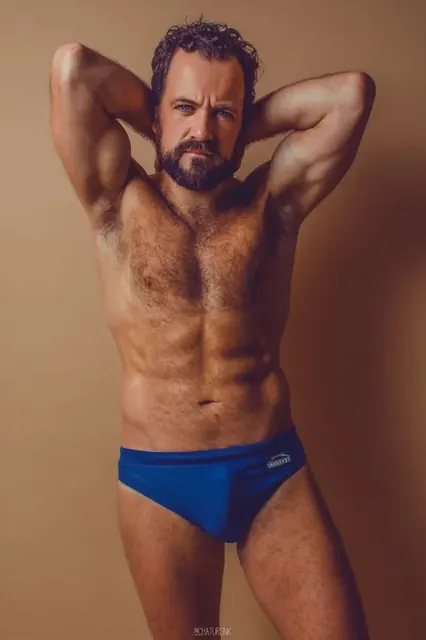 Brum Gay Rugby Lad OnlyFans profile with sexy content.