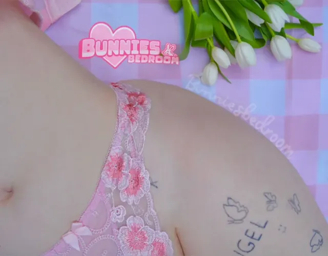 Bunniesbedroom OnlyFans creator with daily uploads