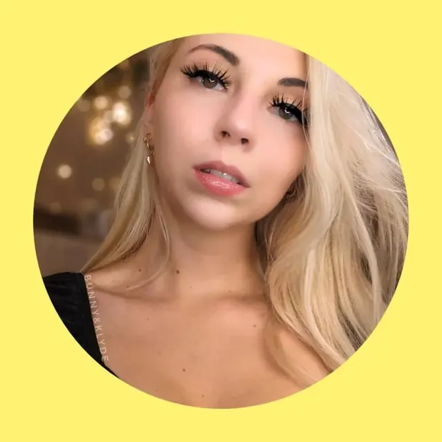 Bunnyandklyde OnlyFans blonde creator