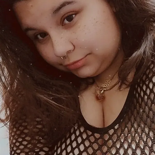 BunnySparxxx OnlyFans big tits gamer