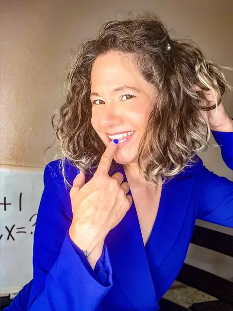 Callmesofiarosefree OnlyFans Teacher