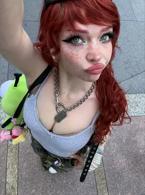 candy on OnlyFans chatty creator