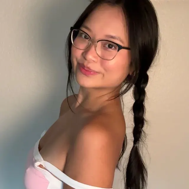 Mae on OnlyFans showcasing her personal content