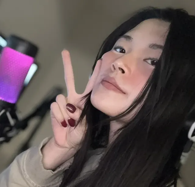 Caro on OnlyFans with exclusive content