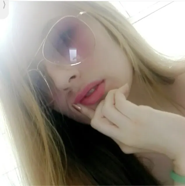 Carol.c27 OnlyFans creator with engaging content.