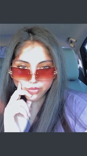 Cassandra OnlyFans exclusive content creator