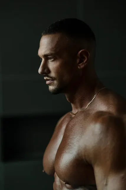 charlielondon OnlyFans exclusive content creator