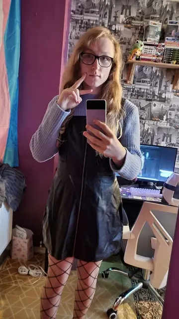 Charthebean OnlyFans TransFemme e-girl Mistress