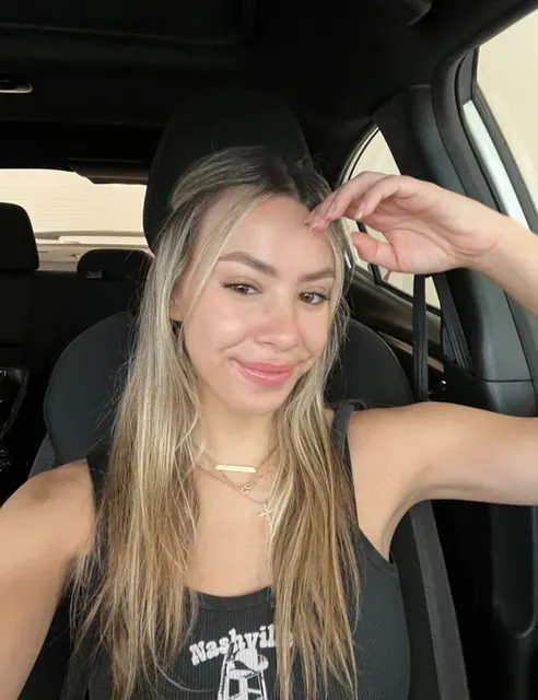Chasen on OnlyFans mental health community